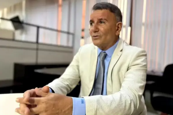 Prefeito Eduardo Siqueira é preso em operação da Polícia Federal que investiga vazamento de processos do Superior Tribunal de Justiça